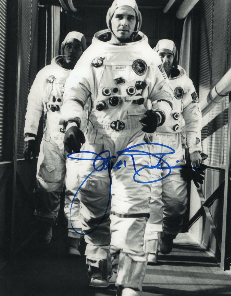 JAMES BROLIN SIGNED AUTOGRAPH 11x14 Photo Poster painting - CAPRICORN ONE, JOSH BARBRA STREISAND