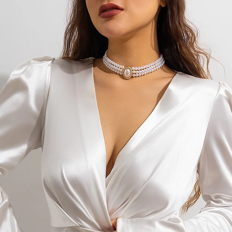 Formal Elegant Imitation Pearl Round Pendant Necklaces