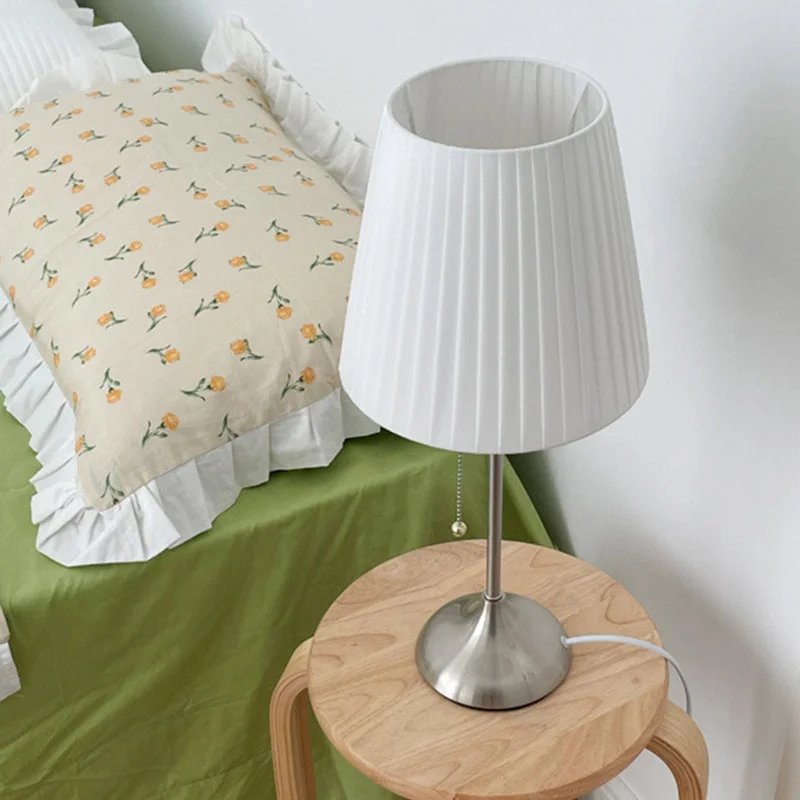 Nordic Design White Pleated Table Lamp For Bedroom
