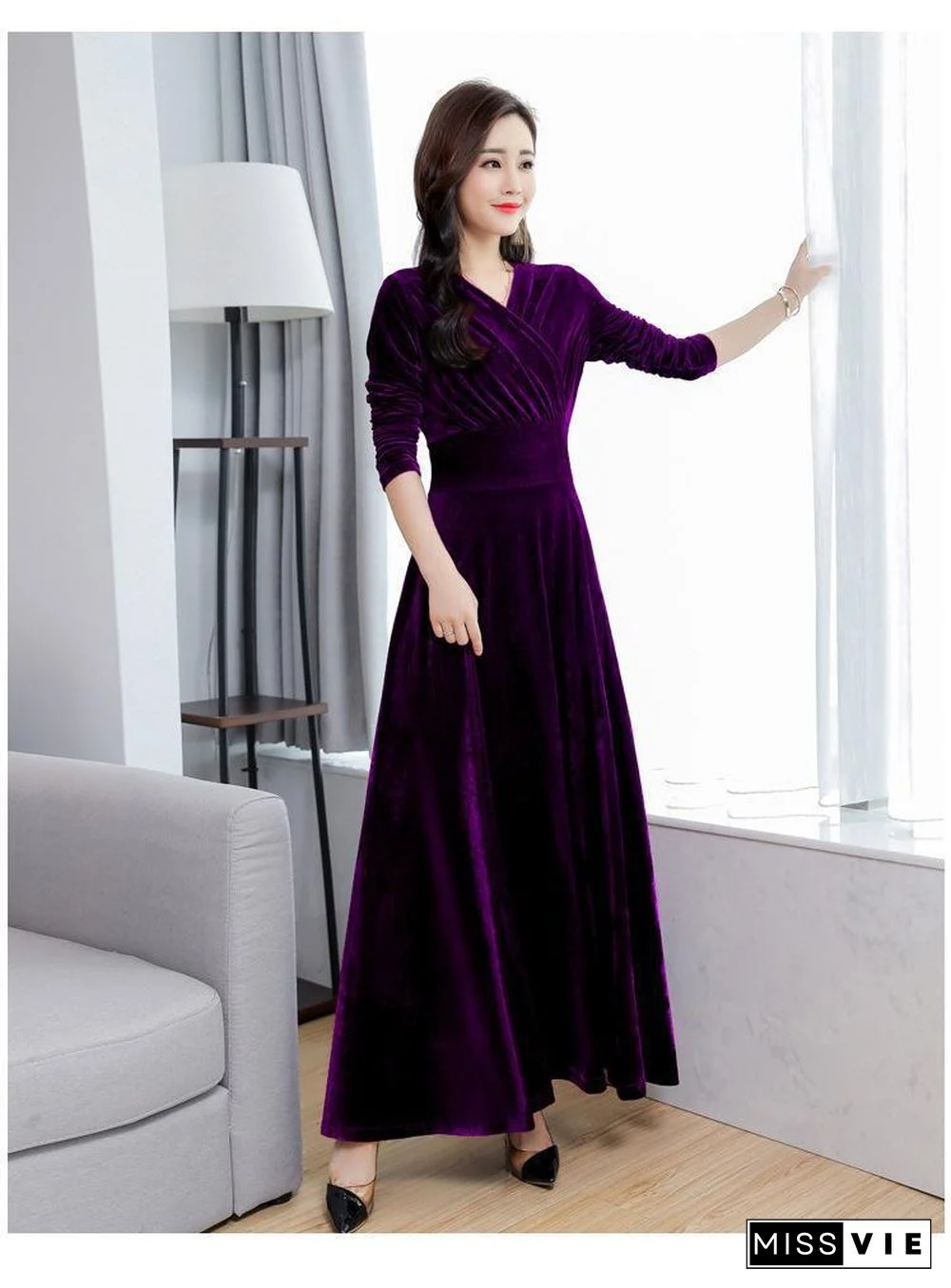 V Neck Plain Slim Defined Waist Velvet Dress