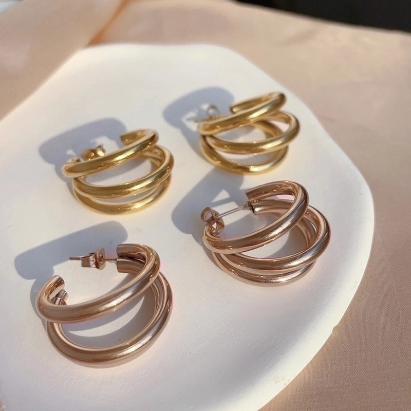 1 Pair Retro Minimalist C Shape Plating Titanium Steel Ear Studs