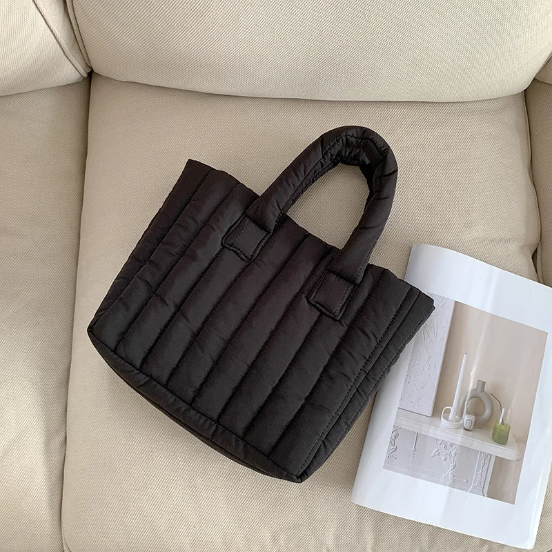 Mongw Mongw Bag Female Winter Joker 2023 New Fashion Handbag Advanced Sense Fashion Large Capacity Hand Carry Down Bag