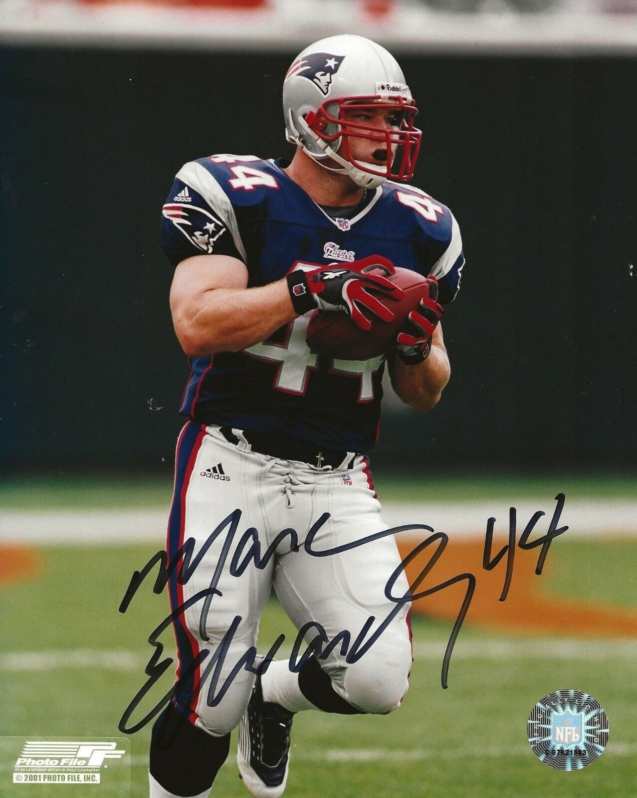 Marc Edwards signed New England Patriots 8x10 Photo Poster painting autographed