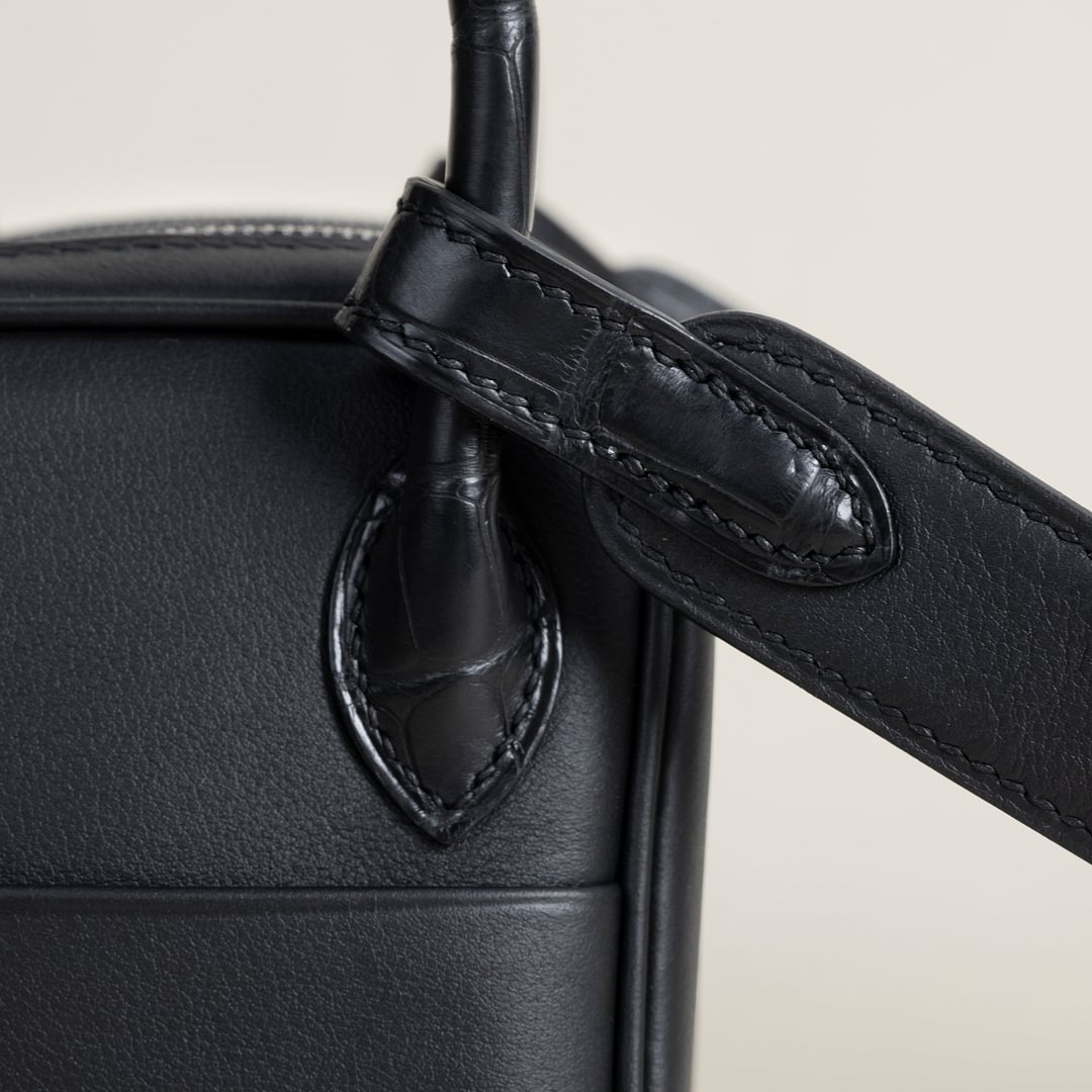 Mini Lindy Touch Swift/Matte Alligator Crocodile leather 89 Noir PHW