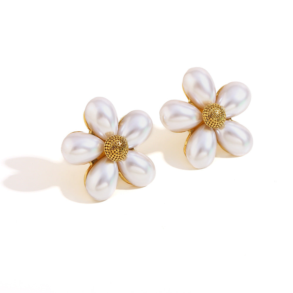 French Exquisite Stainless Steel Plated 18K Gold Curling Wrapped French Pearl Flower Earrings