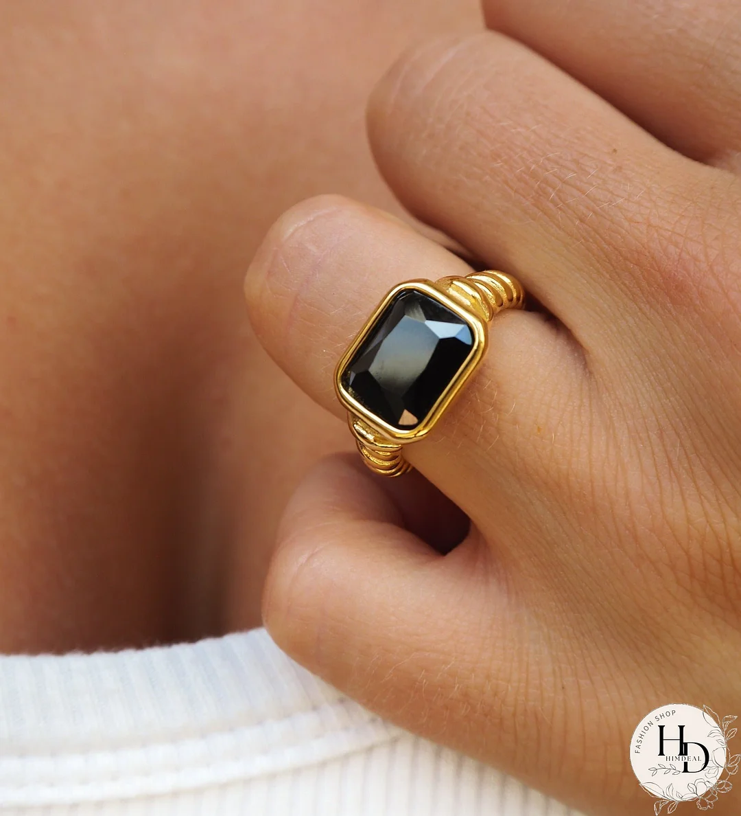 Audrey Ring Black