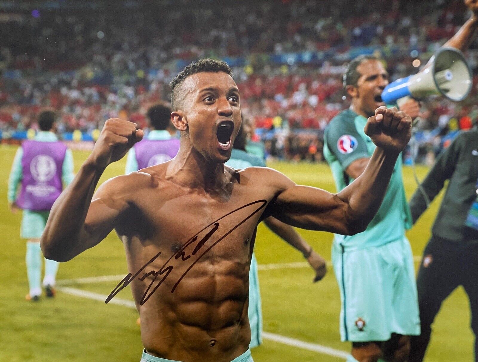 Nani Genuine Hand Signed Portugal Euro 2016 16x12 Photo Poster painting, Manchester United 3