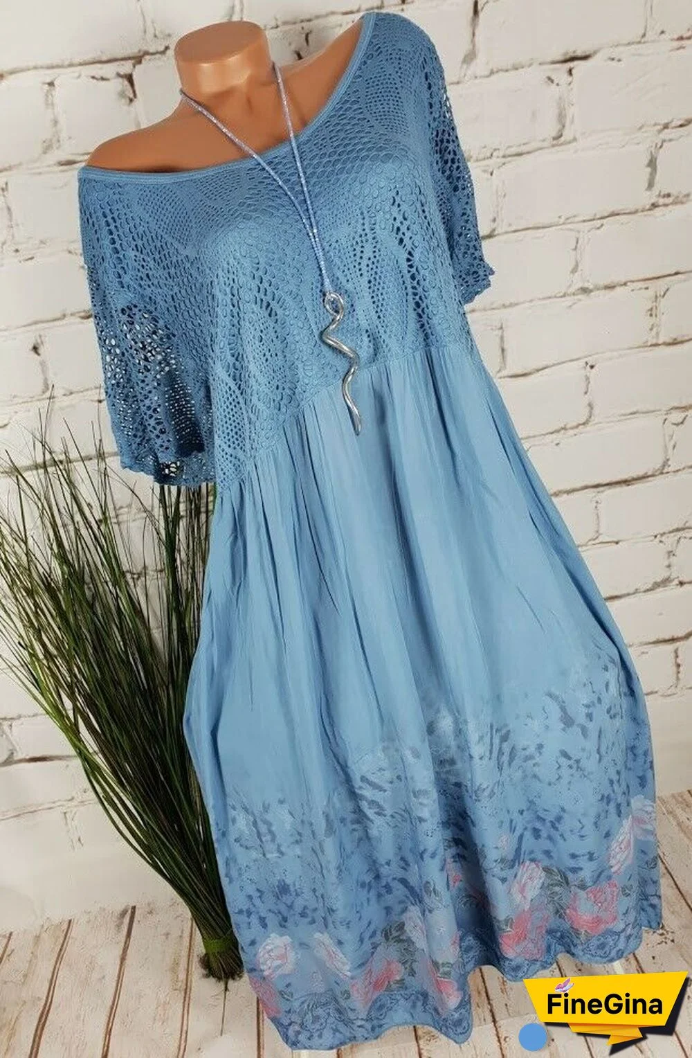 Women Scoop Neck Short Sleeve Printed Dress