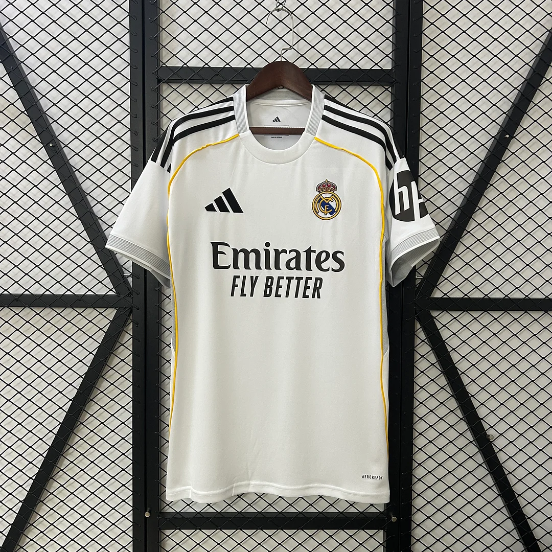 25/26 Real Madrid White Football Shirt Thai quality