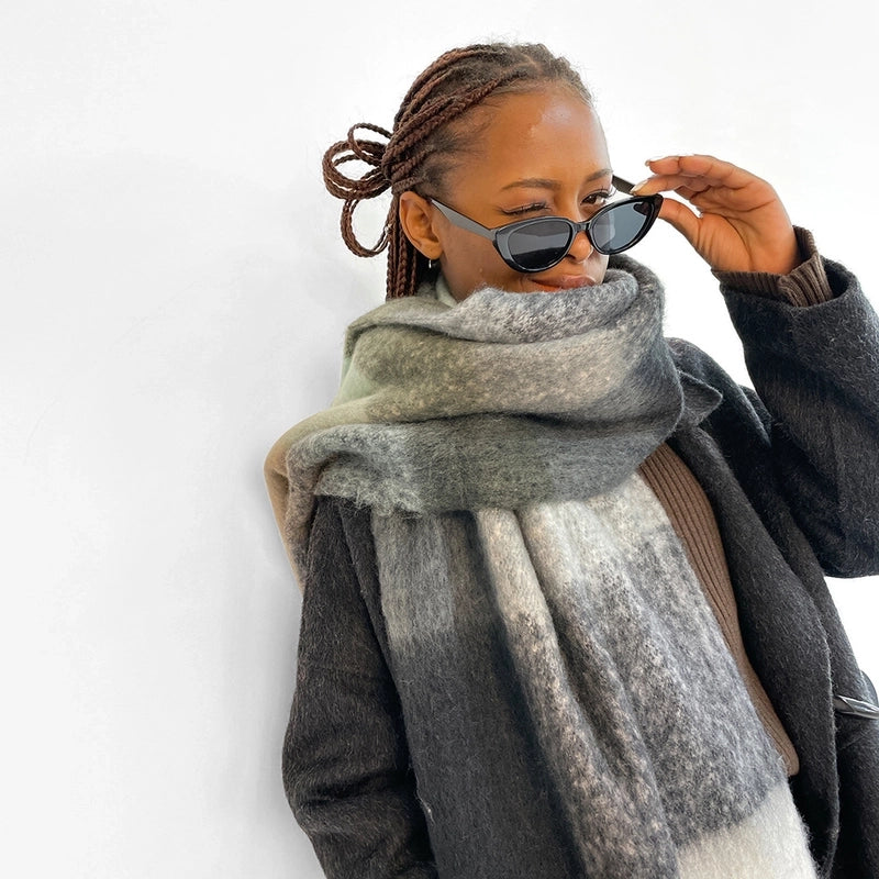 Women’s Casual Lattice Imitation Cashmere Tassel Scarf