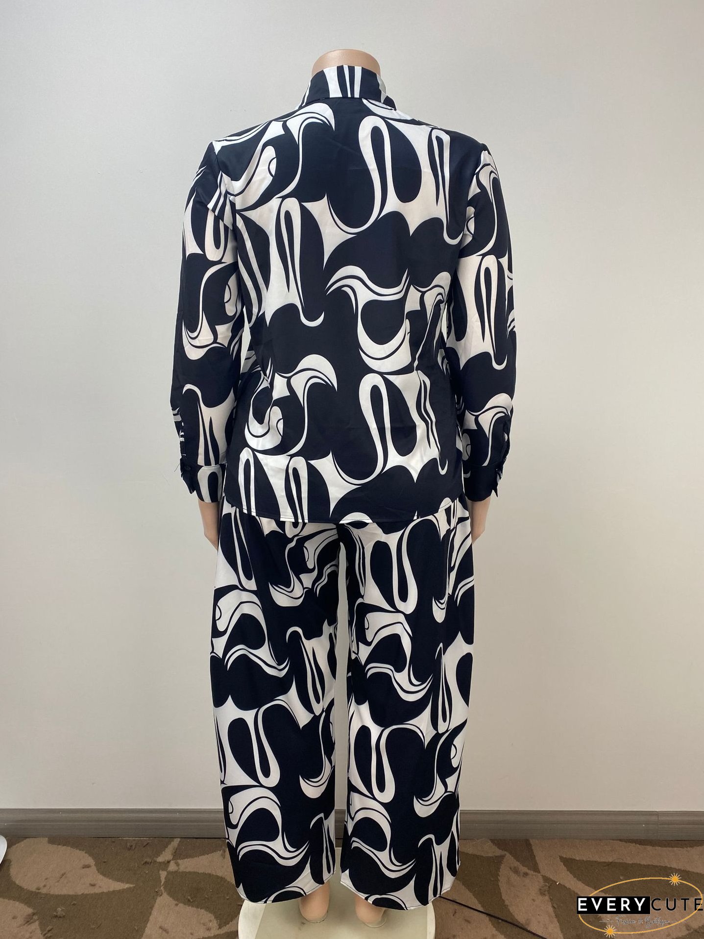 Fashion Casual Comfortable Loose Printed Plus Size Two-Piece Pants Set