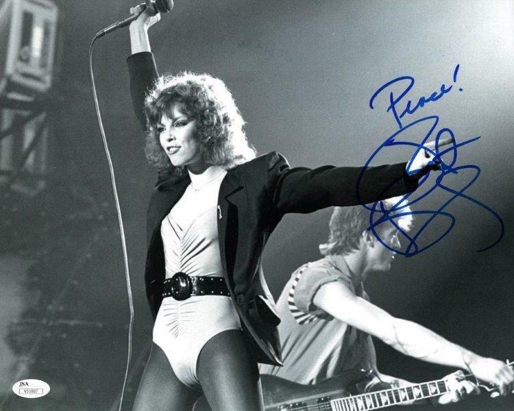 REPRINT - PAT BENATAR Hot Rock Guitar Autographed Signed 8 x 10 Photo Poster painting Poster