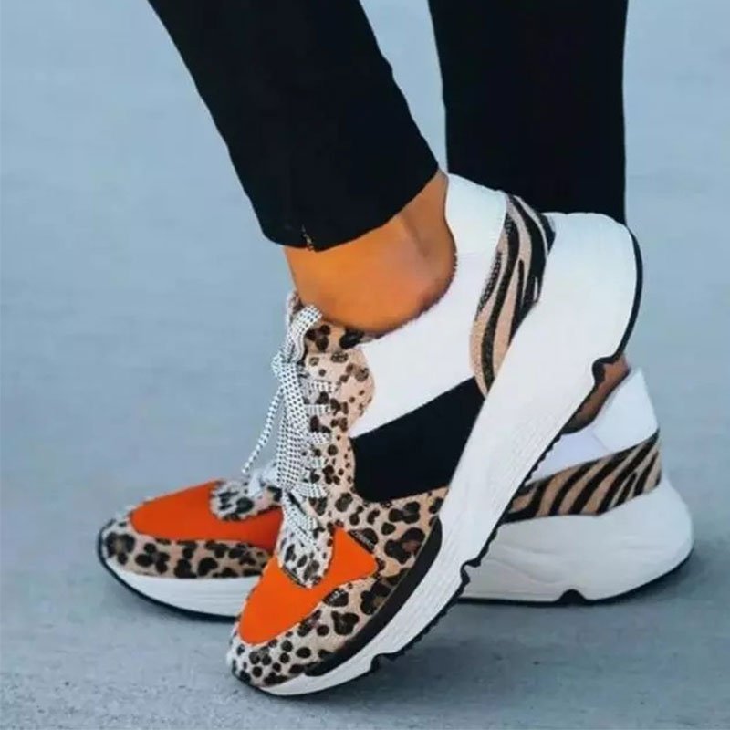 Platform leopard print lace-up casual sneakers
