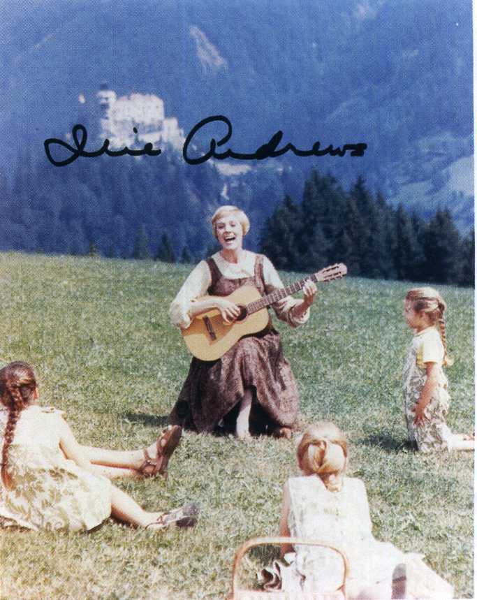 JULIE ANDREWS Signed Photo Poster paintinggraph Film Actress Singer The Sound of Music preprint