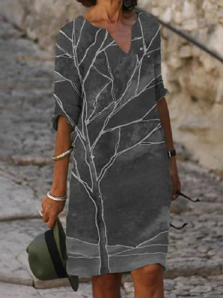 V-neck Line Print Loose Short Sleeve Shift Dress