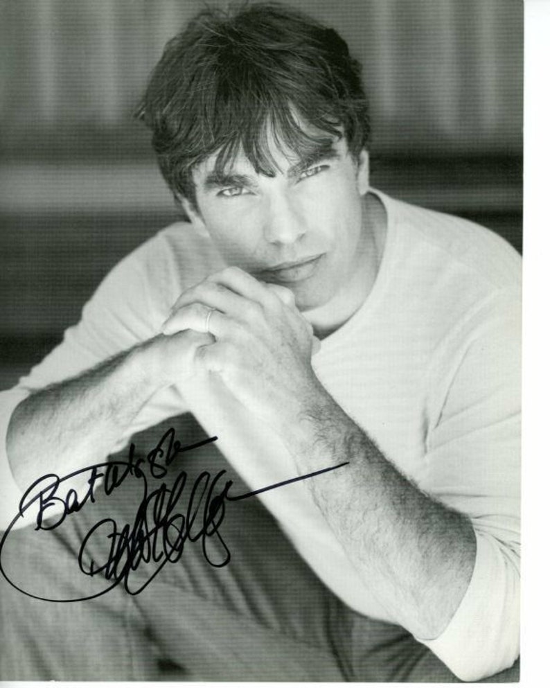 Peter gallagher signed autographed Photo Poster painting