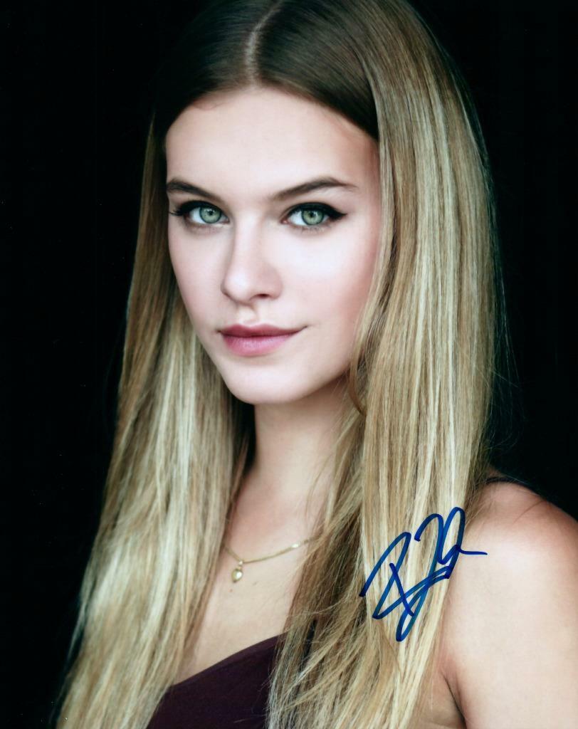 Tiera Skovbye Signed 8x10 Photo Poster painting Autographed Picture plus COA