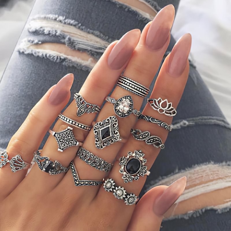 Fashion Vintage Cutout Alloy Ring Set