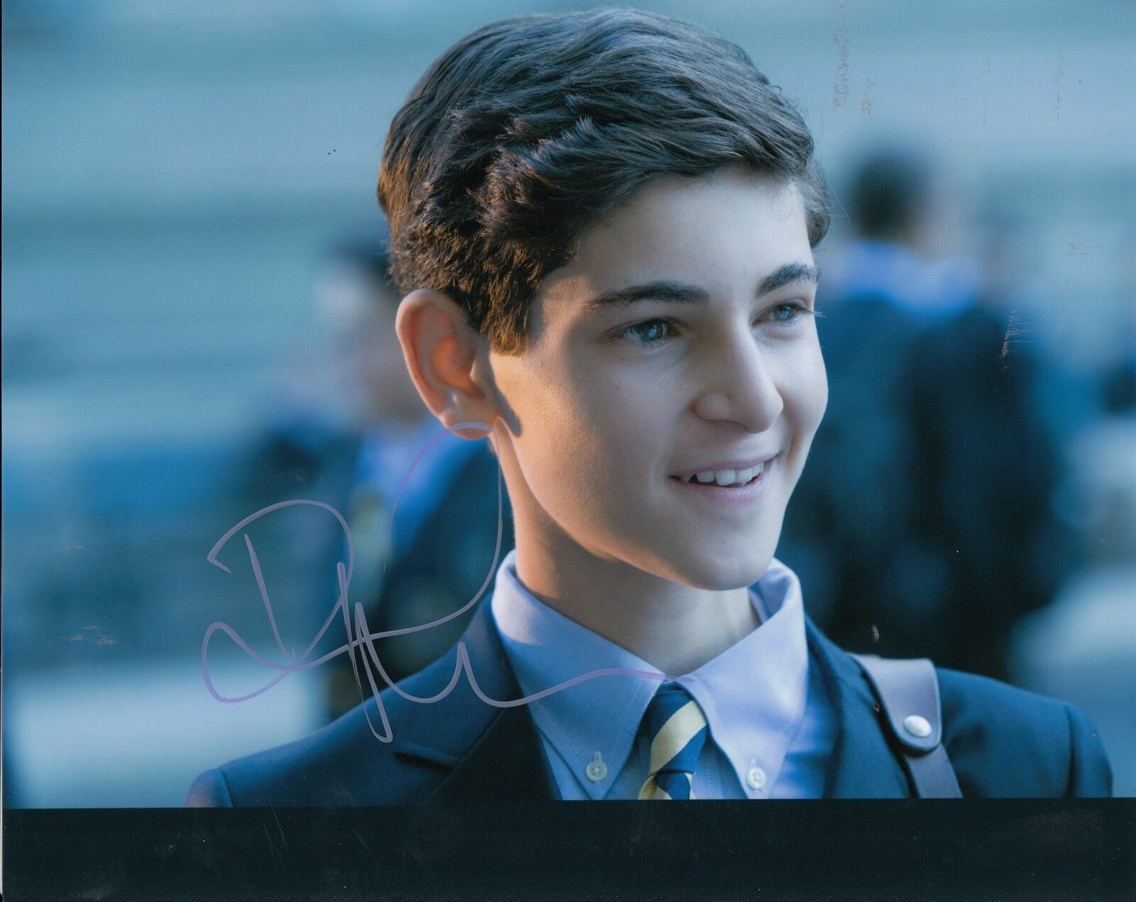 DAVID MAZOUZ signed *GOTHAM* Bruce Wayne TV SHOW 8X10 Photo Poster paintinggraph W/COA #1