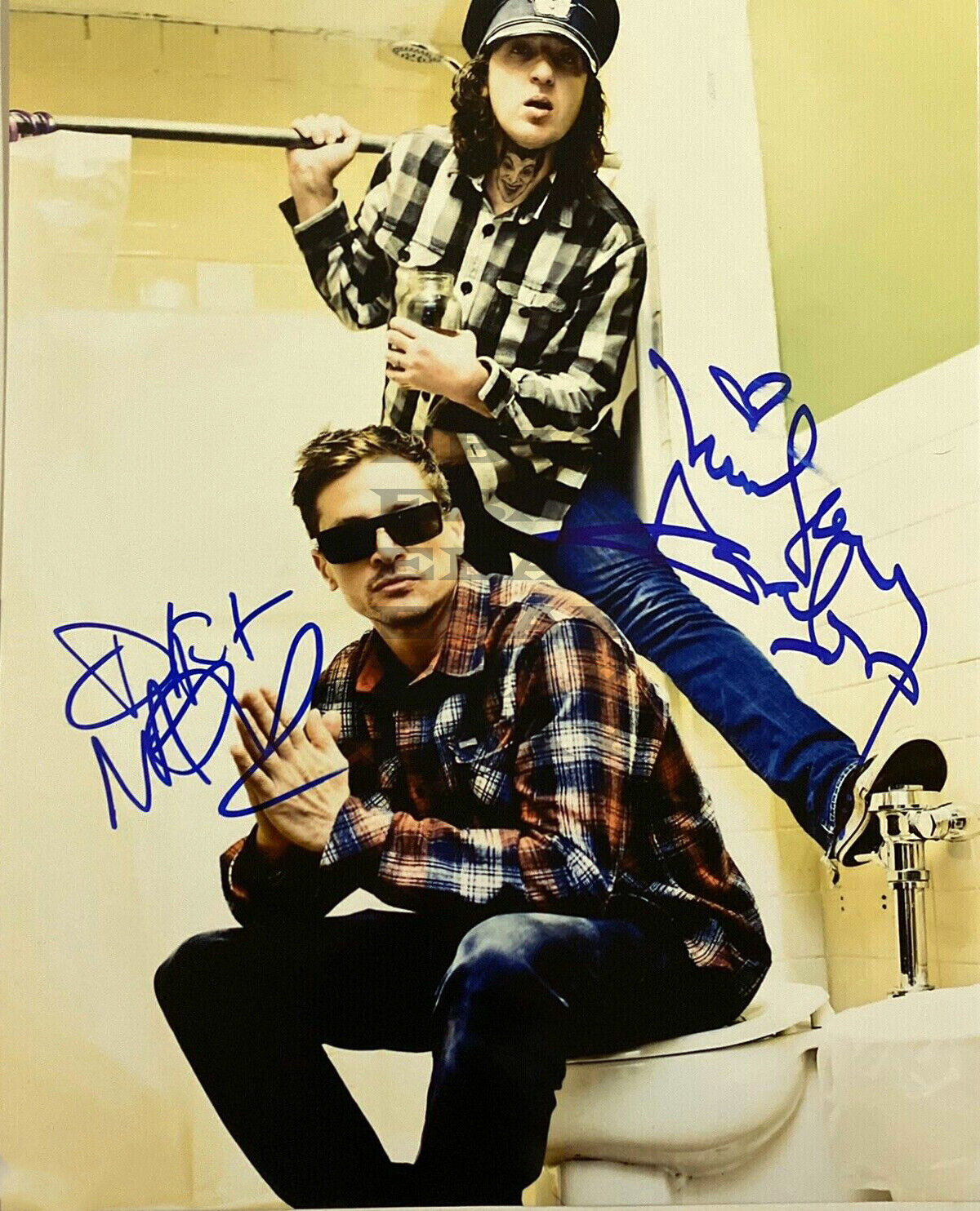 Mickey Avalon Dirt Nasty Autographed Signed 8x10 Photo Poster painting Reprint