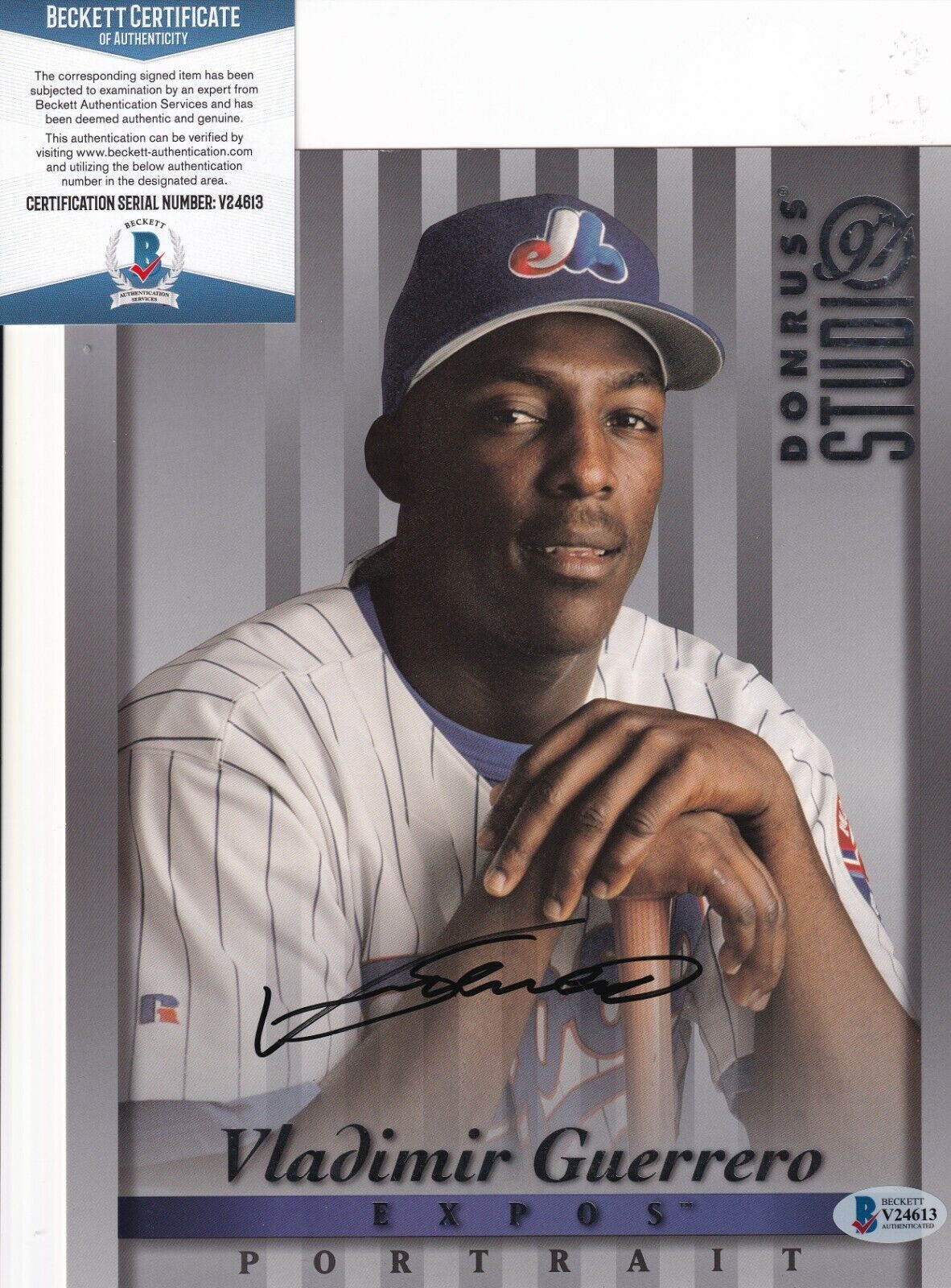 VLADIMIR GUERRERO signed (1997 STUDIO) EXPOS 8X10 Photo Poster painting BECKETT BAS V24613