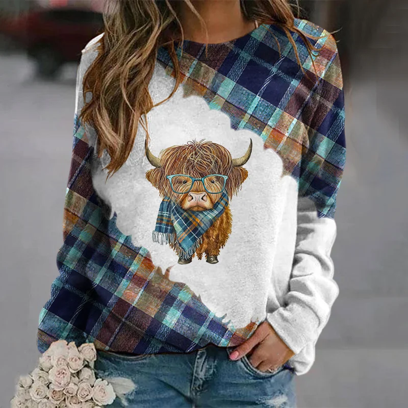 Highland Cow Print Crew Neck Sweatshirt