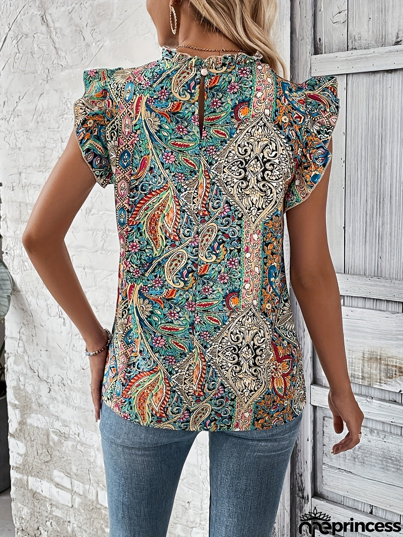 Trendy and Elegant Blouse