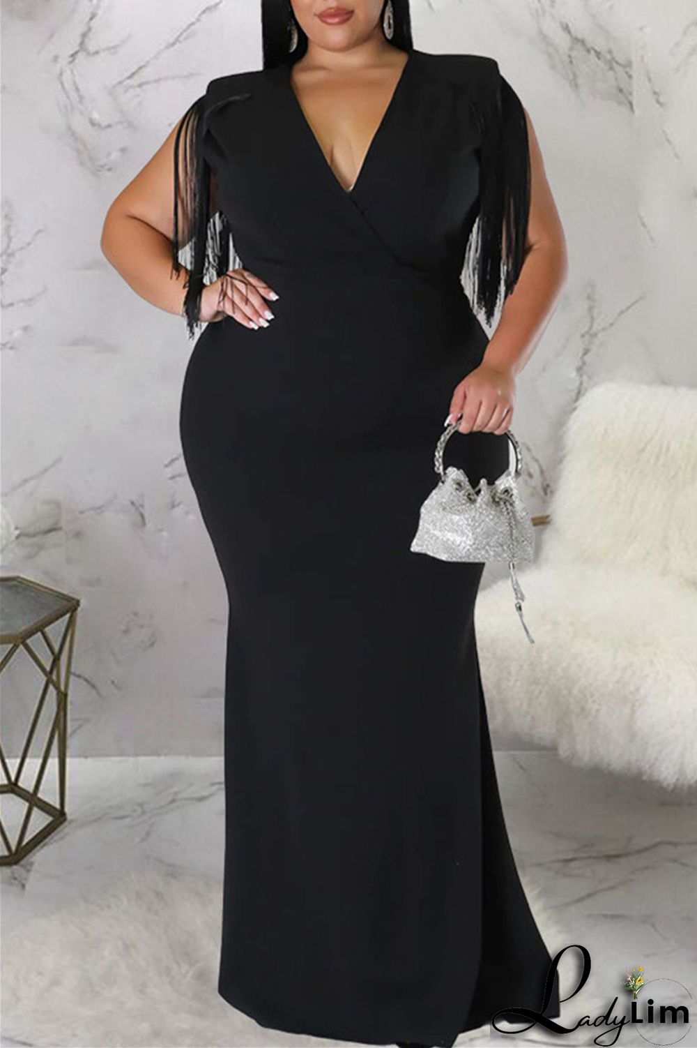 Black Fashion Casual Plus Size Solid Tassel Patchwork V Neck Long Dress