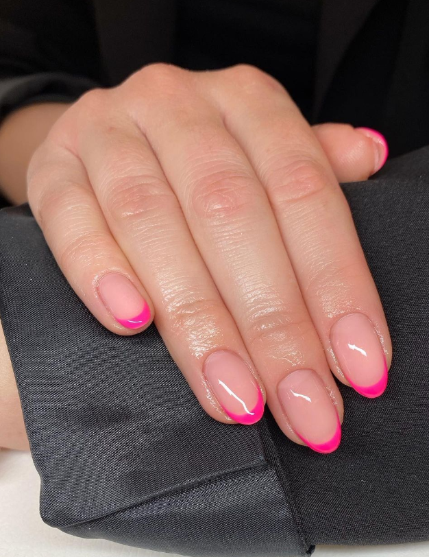 21 Pink Nail Designs That Give Barbiecore Fever - Brit + Co