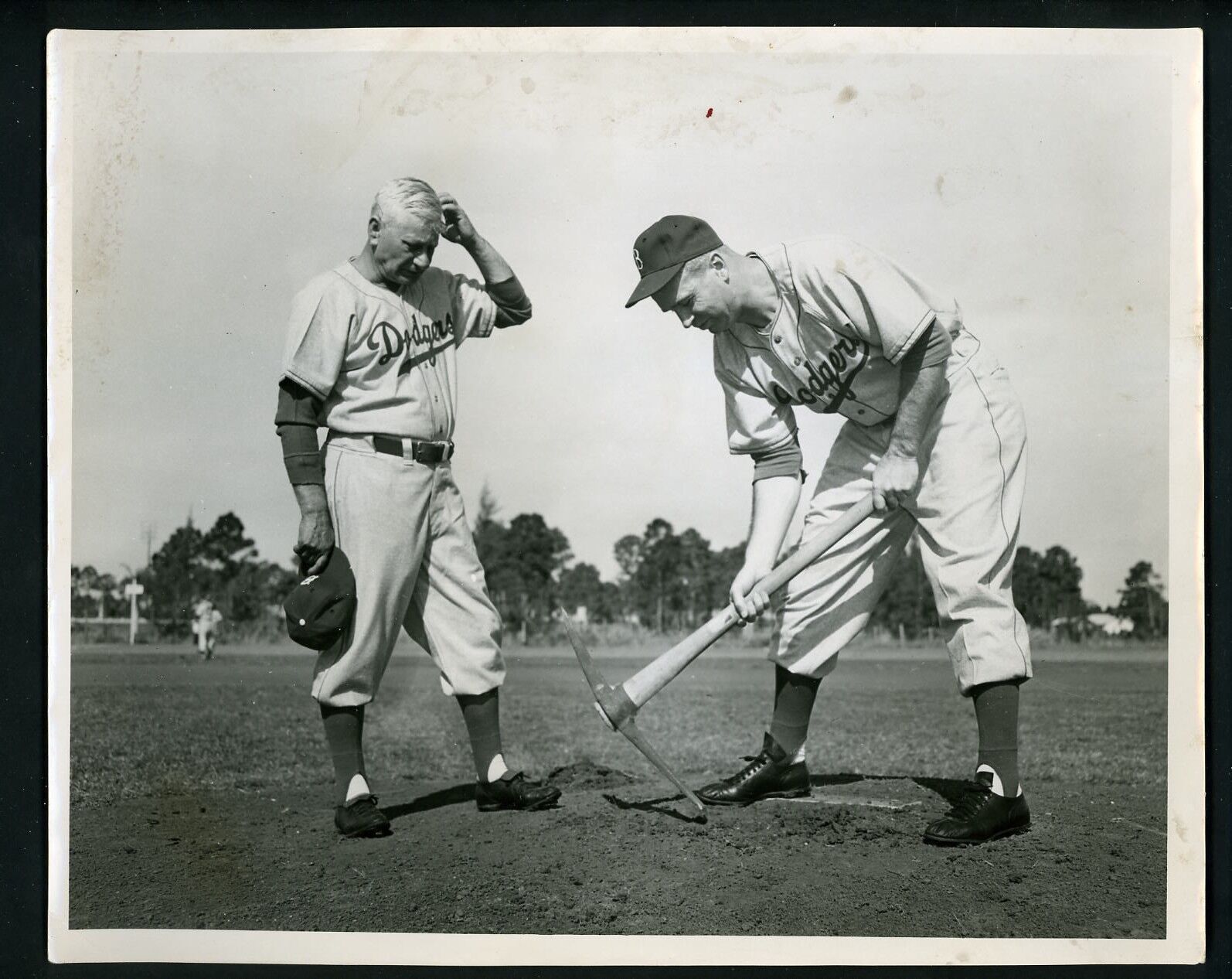 Manager Walter Alston with pick axe 1955 Press Wire Photo Poster painting Brooklyn Dodgers