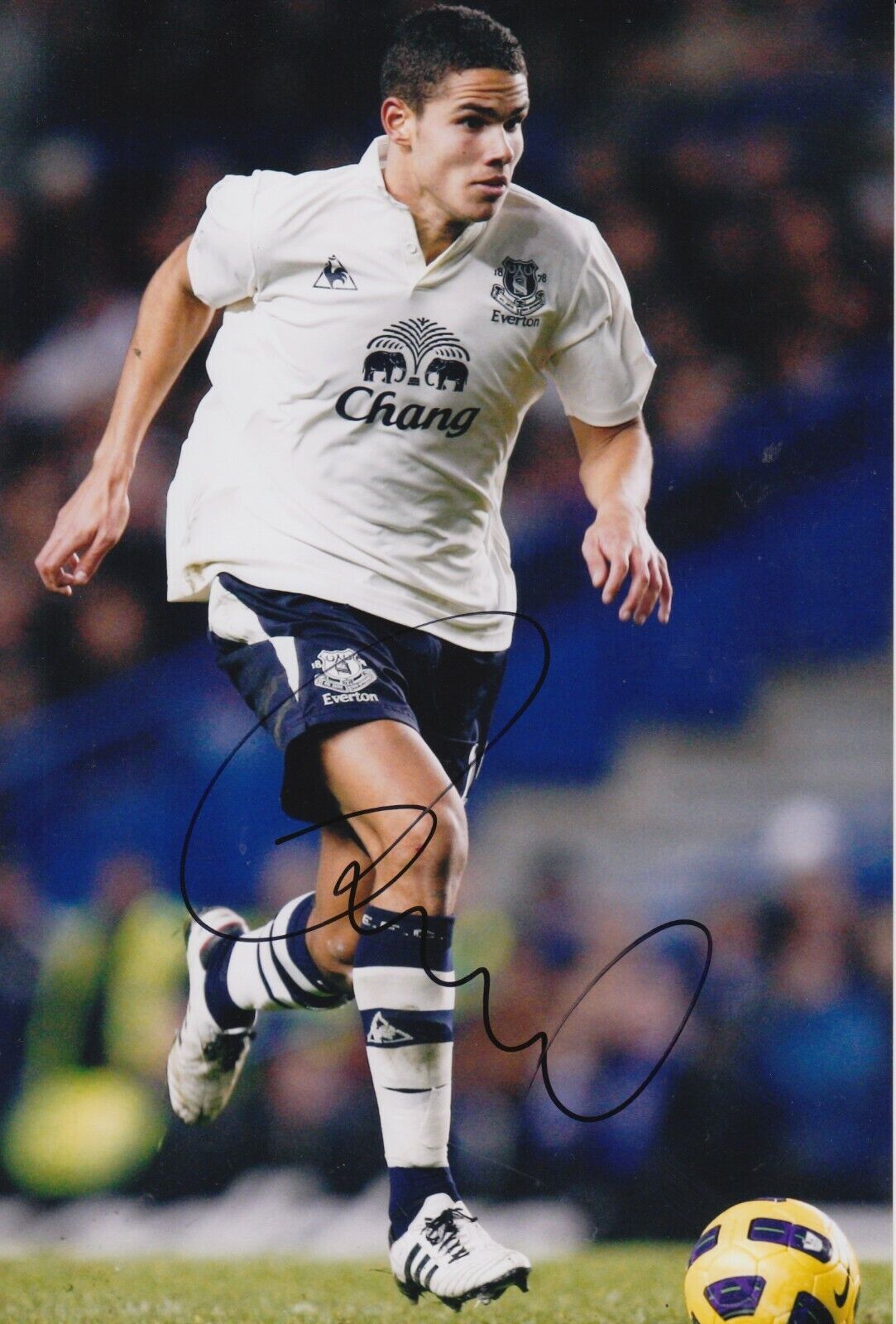 Jack Rodwell Hand Signed 12x8 Photo Poster painting - Everton - Football Autograph 3.