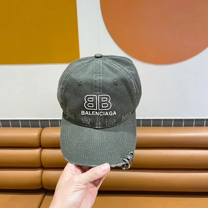 Balenciaga Cap