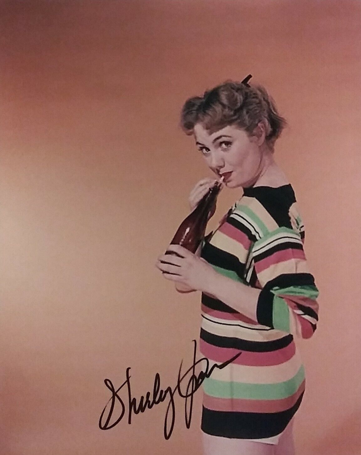 Shirley Jones signed 8 x 10