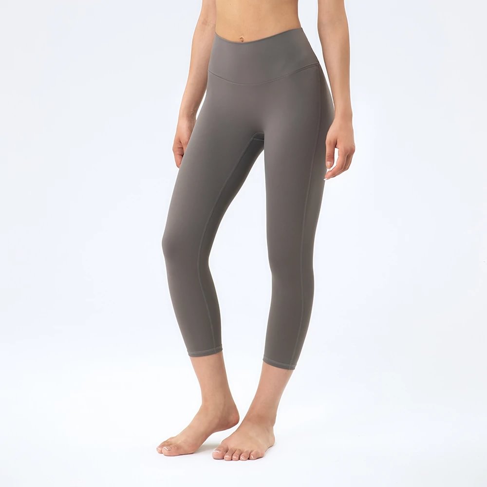 High quality capri pants with pockets
