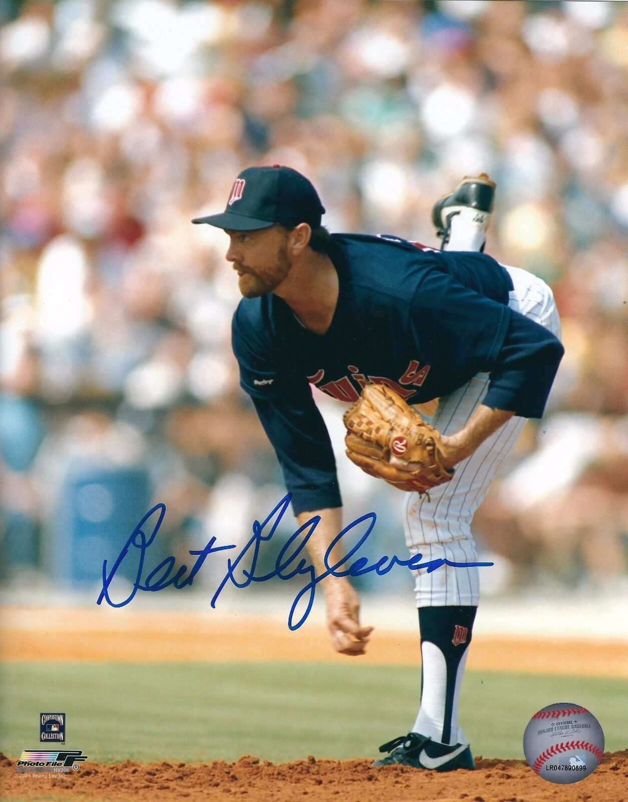 Signed 8x10 Bert Blyleven Minnesota Twins Autographed Photo Poster painting - COA