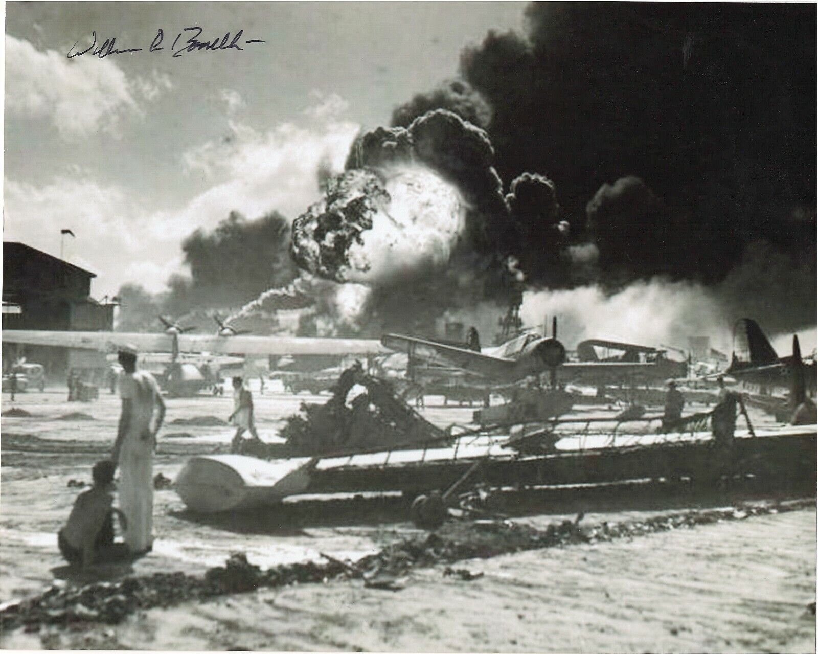 WILLIAM BONELLI HICKAM FIELD PEARL HARBOR ATTACK SURVIVOR RARE SIGNED Photo Poster painting