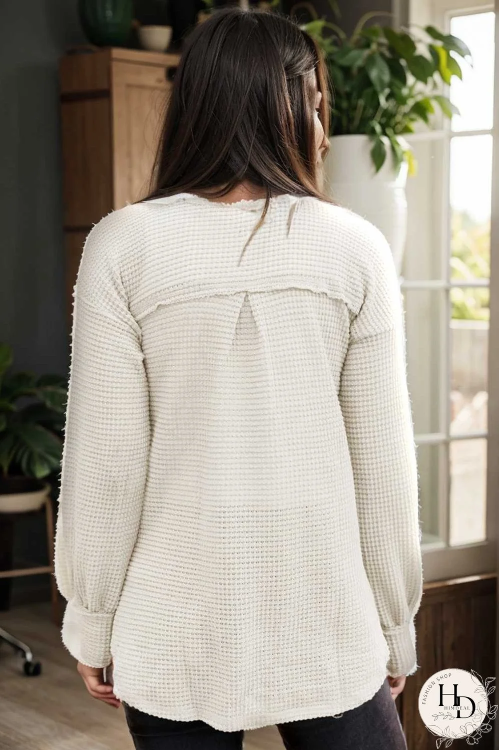 deep v neck long sleeve knitted sweater