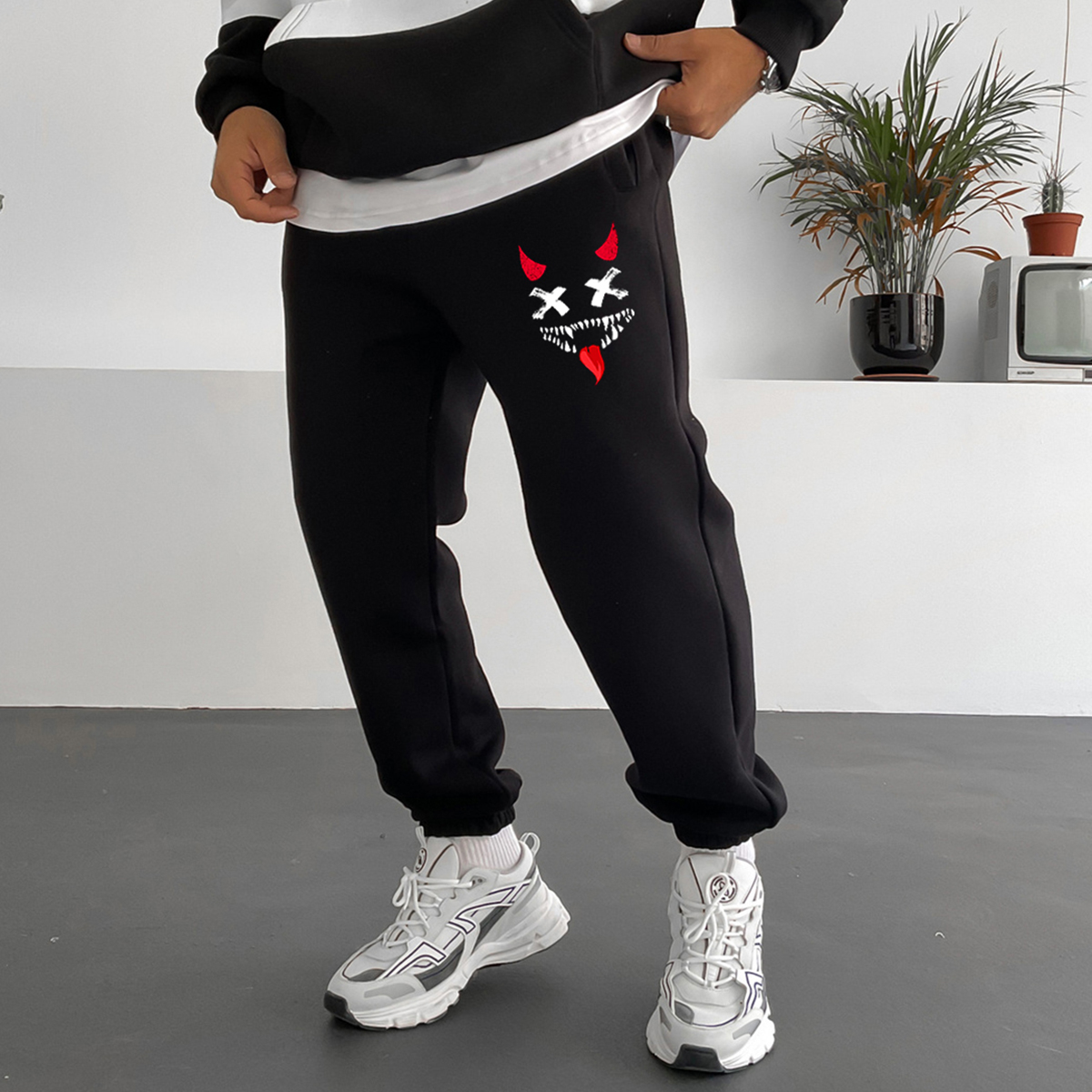 Men's Casual Fashion Smiley Print Sweatpants