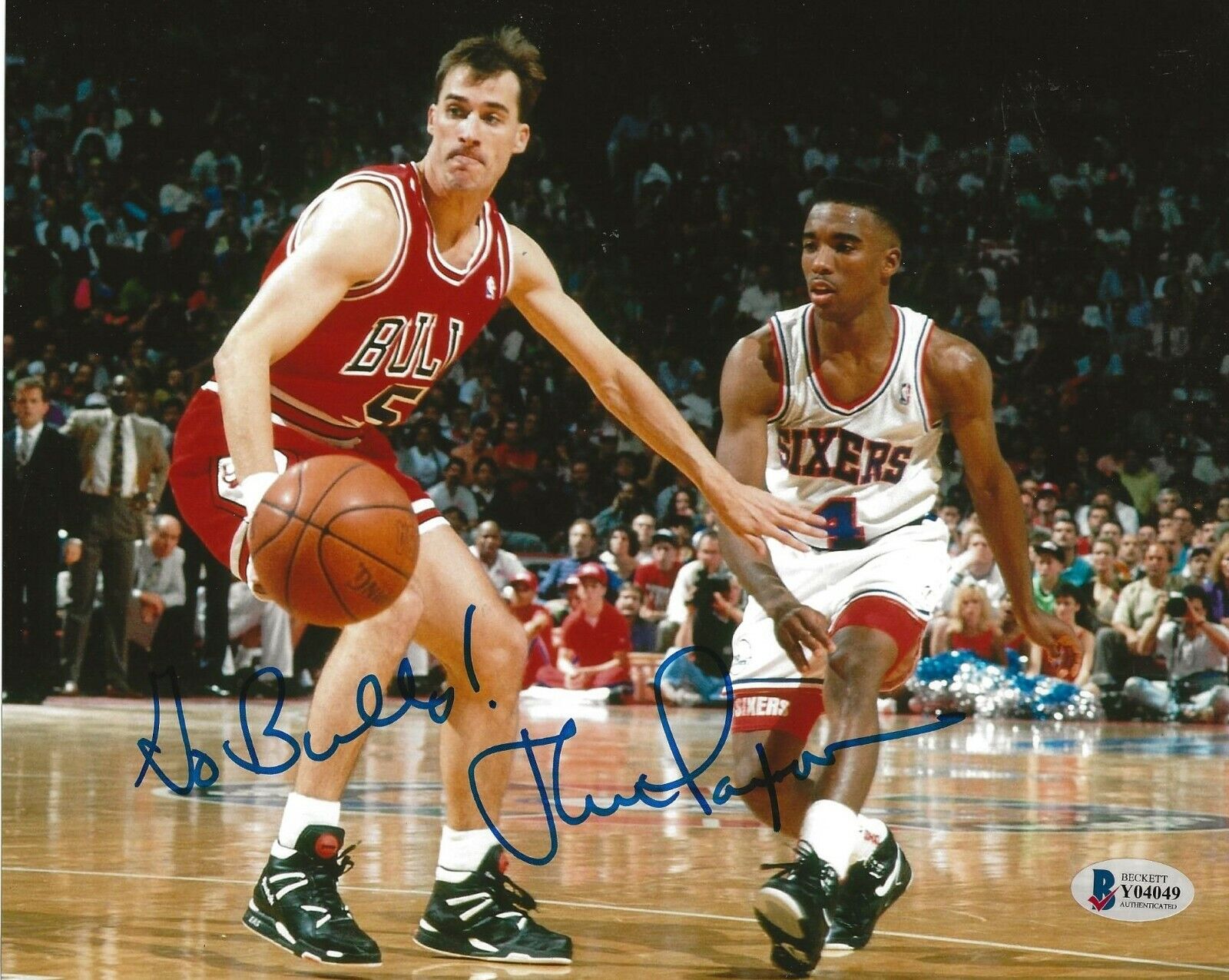 John Paxson signed Chicago Bulls 8x10 Photo Poster painting autographed BAS Beckett