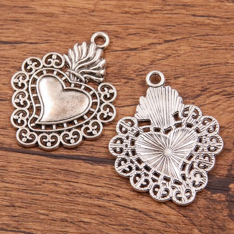 1 Piece Alloy Heart Shape Skull Pendant Jewelry Accessories