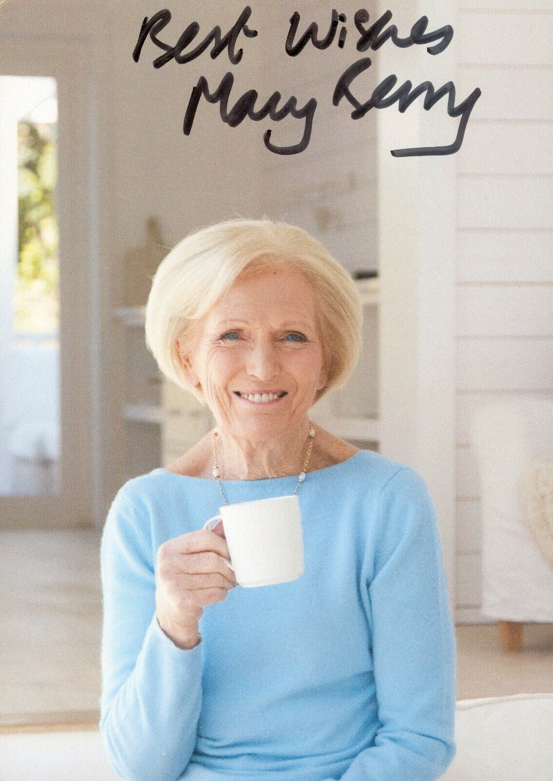 Mary Berry Signed 6x4 Photo Poster painting Card The Great British Bake Off Judge Autograph +COA