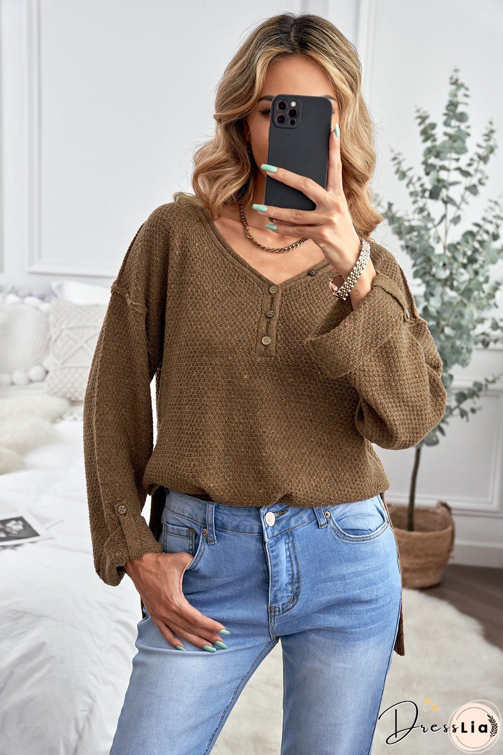 Effortless and Chic winter Sweater