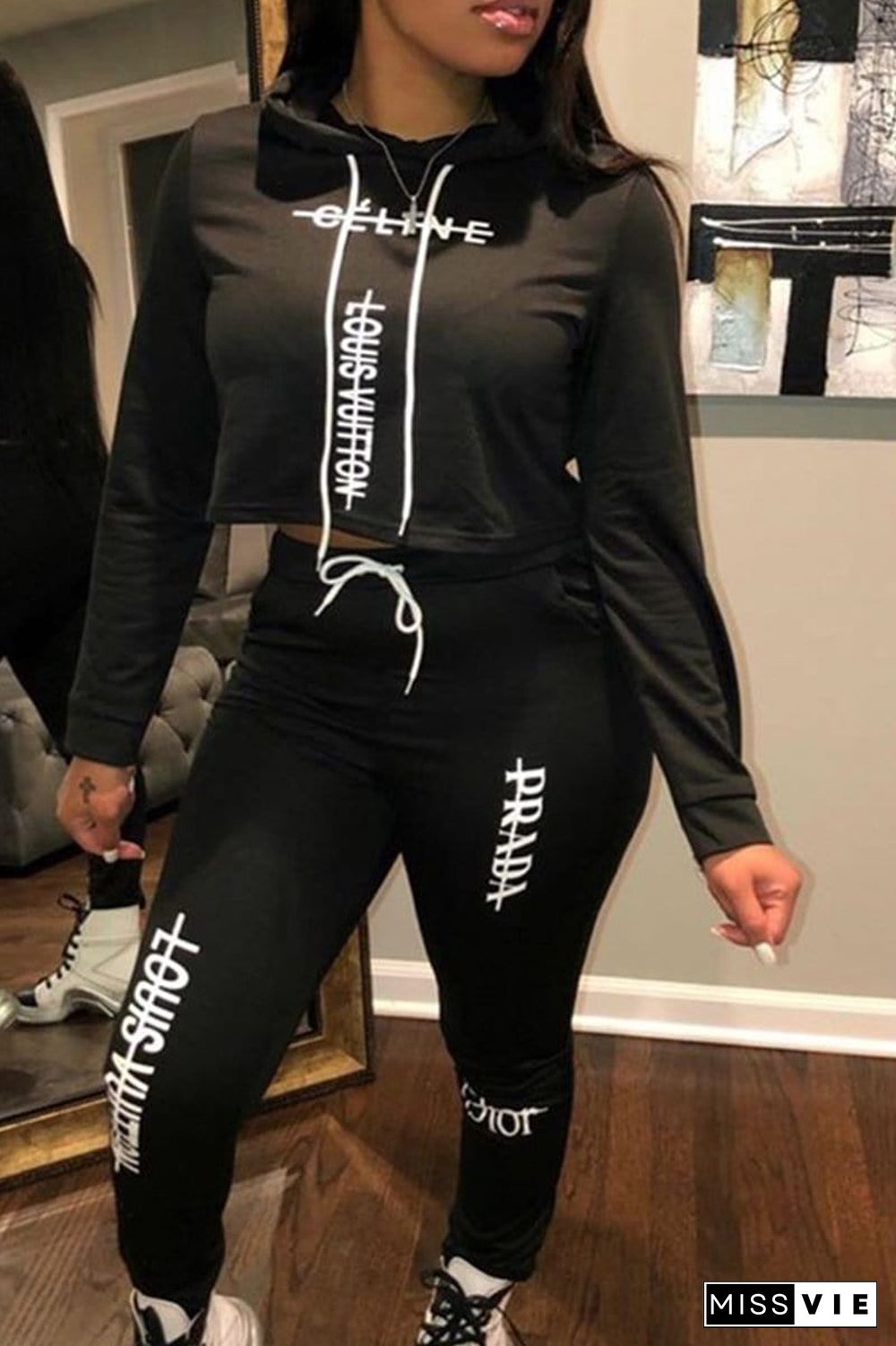 Fashion Printing Hooded Sports Two-Piece