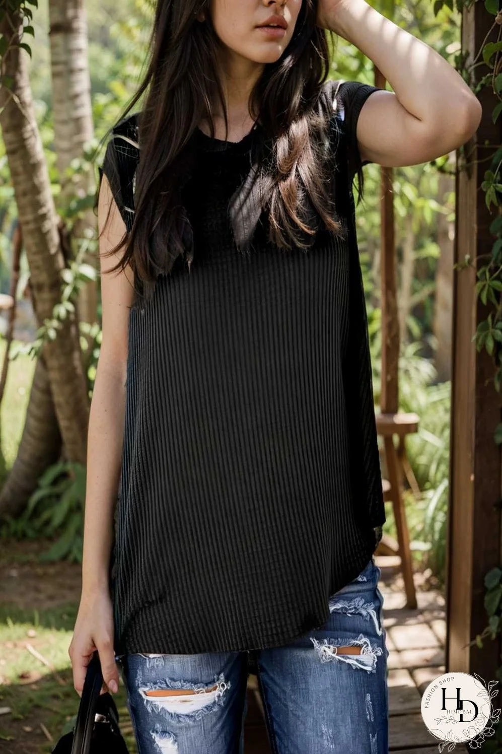 solid round neck sleeveless top vest