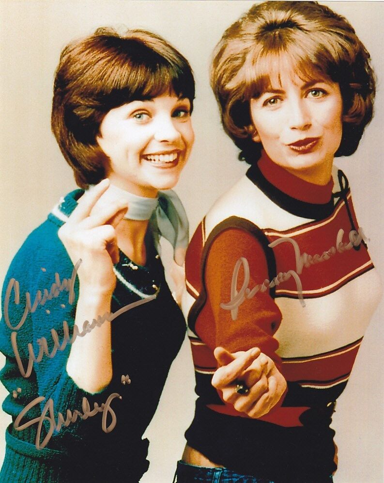 Cindy Williams & Penny Marshall - Laverne & Shirley signed Photo Poster painting