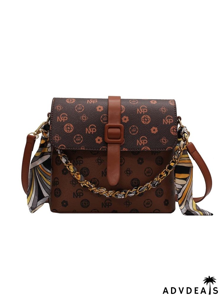 Letter Graphic Buckle & Chain Decor Square Bag