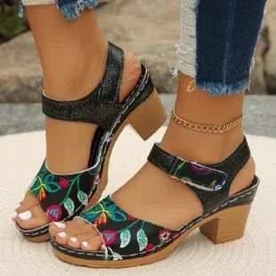 Yyvonne High-Heeled Sandals 2025 Summer New Magic Sticker Casual Retro Coarse Sheel Women's Sandals