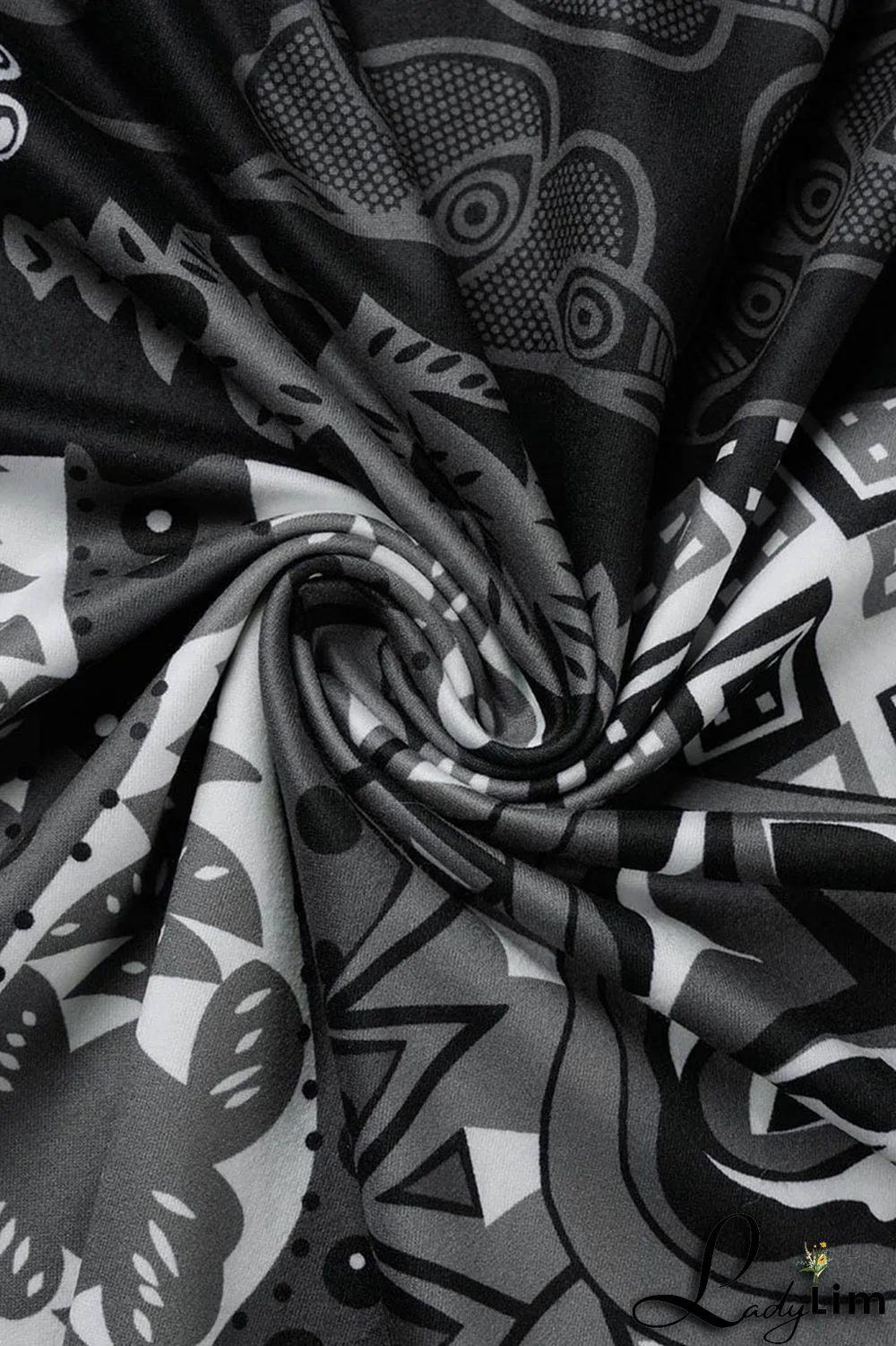 Black Fashion Casual Print Patchwork O Neck Straight Plus Size Dresses