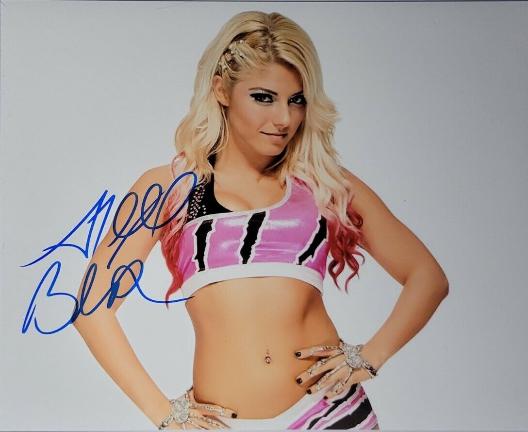 Alexa Bliss Authentic Autographed 8x10 Photo Poster painting w/ COA