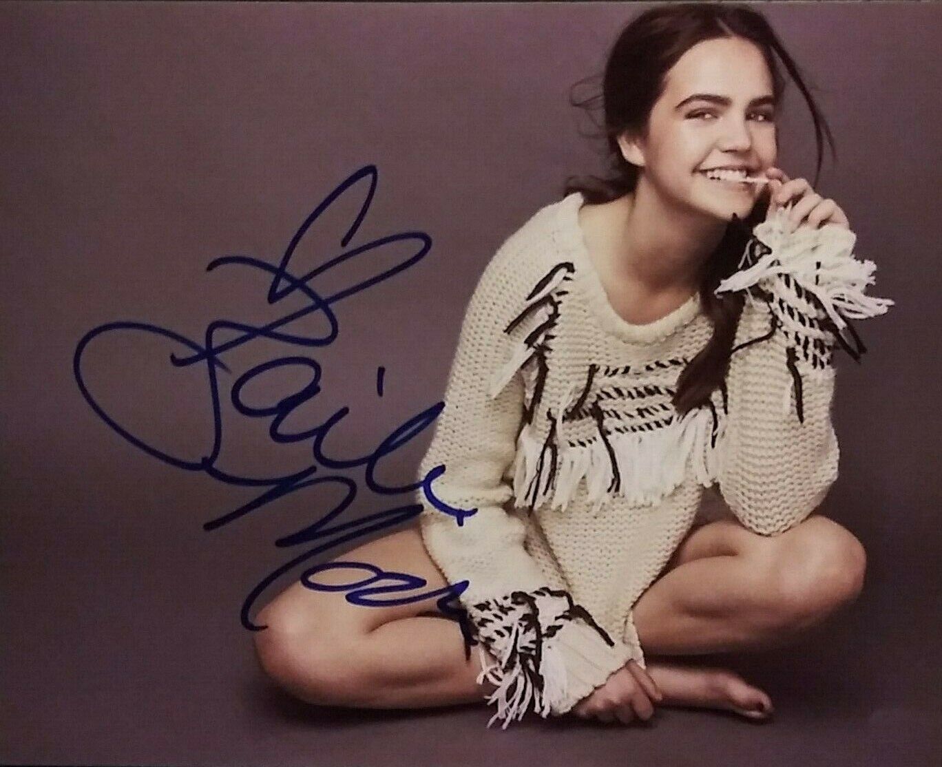 Bailee Madison signed 8x10